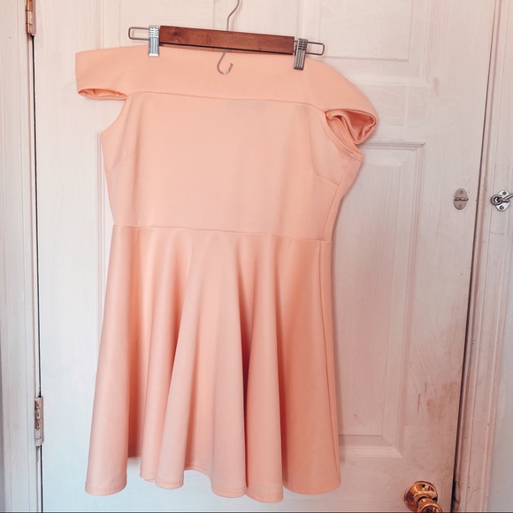 Pale Pink Off The Shoulder Dress - Picture 2 of 3